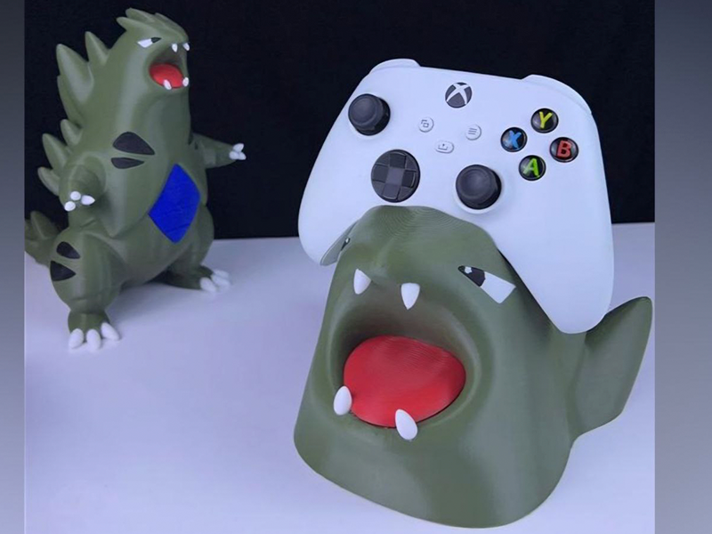 Soporte Mando Universal Tyranitar