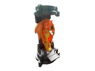 Figura Charizard en la Capsula Impresa en 3D