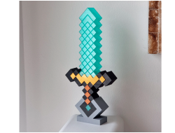 Lámpara de Espada de Diamante de Minecraft Impresa en 3D